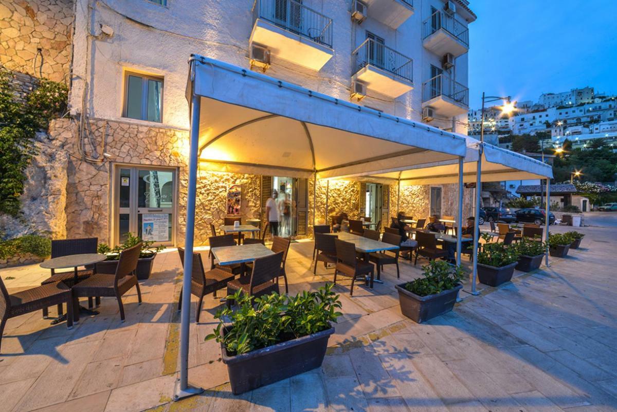 B&B Al Molo Peschici Exterior foto